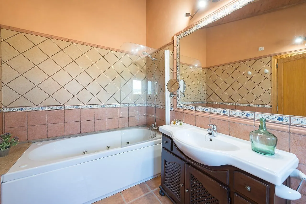 Hotel Finca - Agroturisme Sa Parellada Binibona